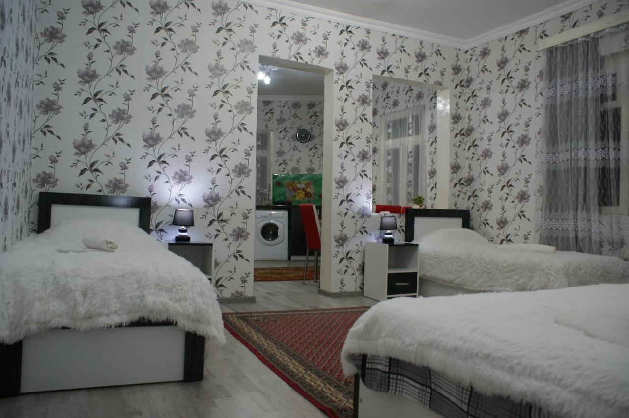Hotel Jurkha Тбилиси Екстериор снимка