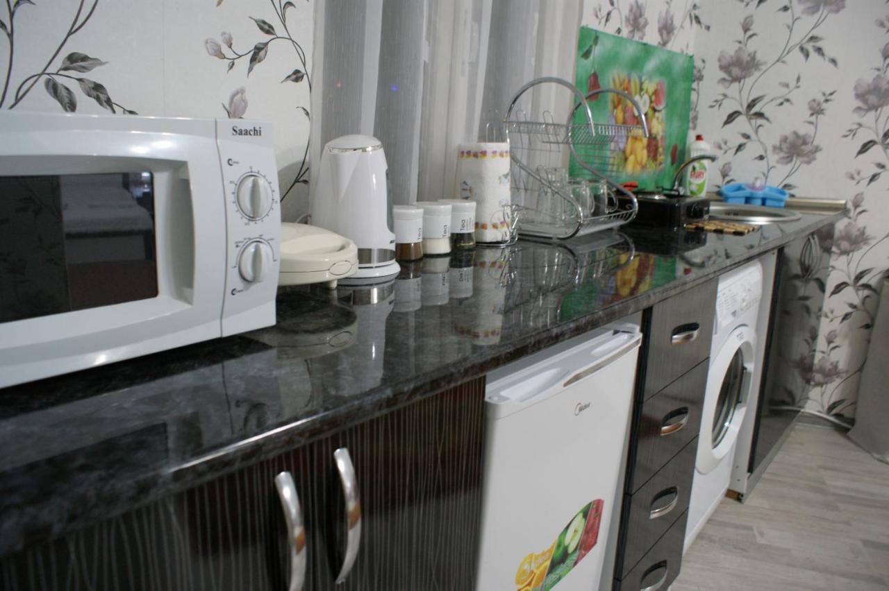 Hotel Jurkha Тбилиси Екстериор снимка